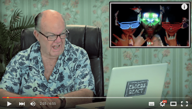 “So wrong!” Elders react to hairy schoolgirl-fronted Ladybaby with shock and amusement 【Video】