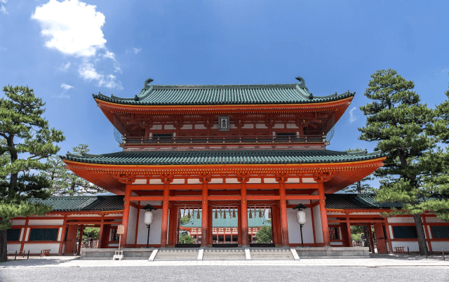 How much do you need to earn every month for a “normal” life in Kyoto? Here’s a sample budget